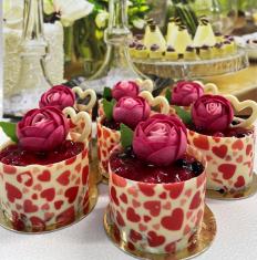 Pistácia-jahodový košík